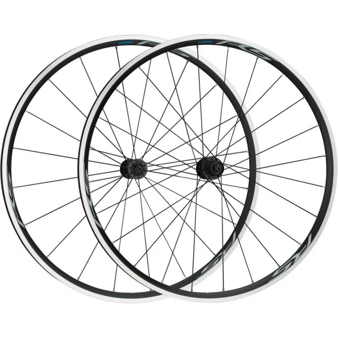 Комплект колес SHIMANO, RS100, 28", переднее и заднее для 10-11 скоростей, клинчер, OLD 100/130 мм, с оободными лентами, черный EWHRS100FRCB Комплект колес SHIMANO, RS100, 28", переднее и заднее для 10-11 скоростей, клинчер, OLD 100/130 мм, с оободными лентами, черный EWHRS100FRCB